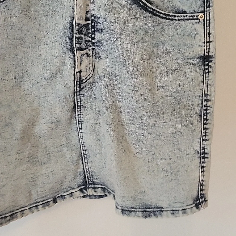 Zara Acid Wash Skirt - Picture 3 of 5